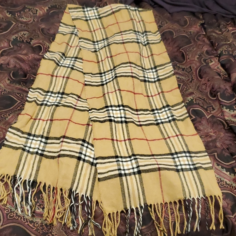 Burberry scarf